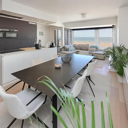 2 Bedroom Gorgeous In *