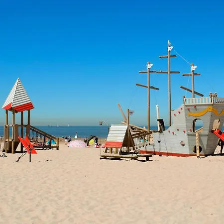 2 Bedroom Gorgeous In